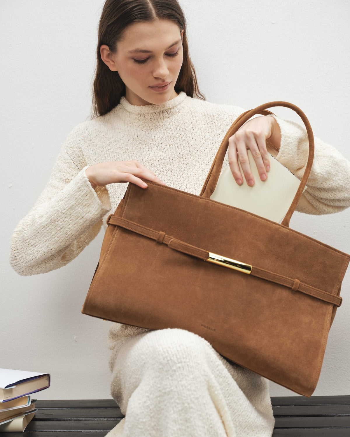 Object № 03 Bag Large Карамельна — кампанія Blue Velvet