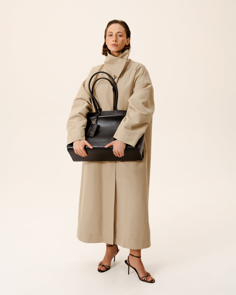 Large Carolyn Tote Bag Чорна